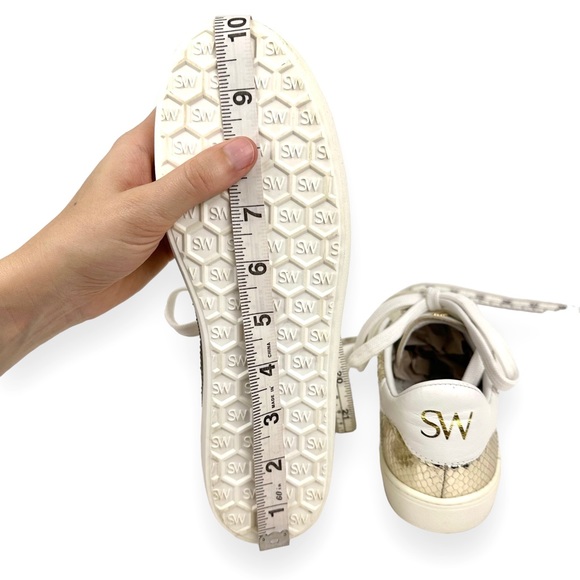 Stuart Weitzman Daryl Metallic Snake Embossed Leather Sneaker Gold Size 7.5B - Picture 13 of 14